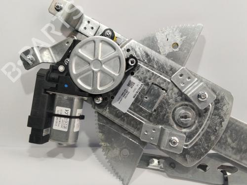 Used Front right window mechanism OPEL CORSA C (X01) [2000-2009]  27217146