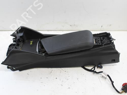Armrest / Center console ALFA ROMEO GIULIA (952_) 2.2 D (952AEM250, 952AEA250) | BP17118241I20 