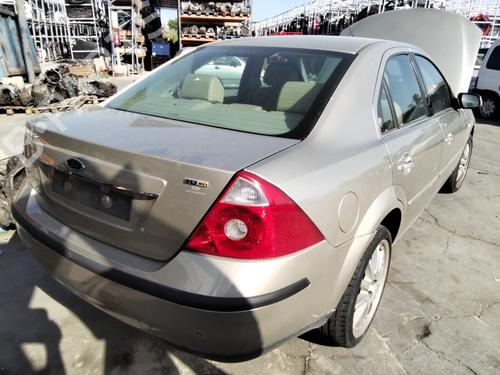 Injection rail FORD MONDEO III Saloon (B4Y) 2.2 TDCi | BP26961069M98 