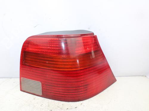Højre baglygte VW GOLF IV (1J1) 1.9 TDI (110 hp) 15182200