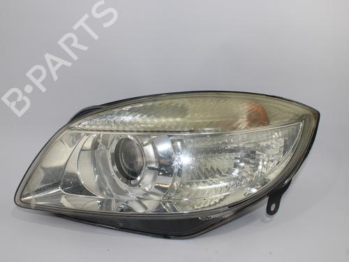 Used Left headlight SKODA ROOMSTER (5J7) [2006-2015]  21013746
