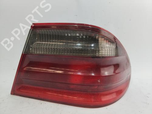 Used Right taillight MERCEDES-BENZ E-CLASS (W210) E 270 CDI (210.016) (170 hp) 25717394