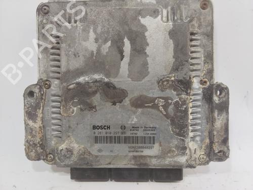 Sterownik / Moduł silnika RENAULT LAGUNA II (BG0/1_)  8200183768 |