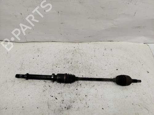 Used Right front driveshaft RENAULT CLIO III (BR0/1, CR0/1) [2005-2014]  26701249