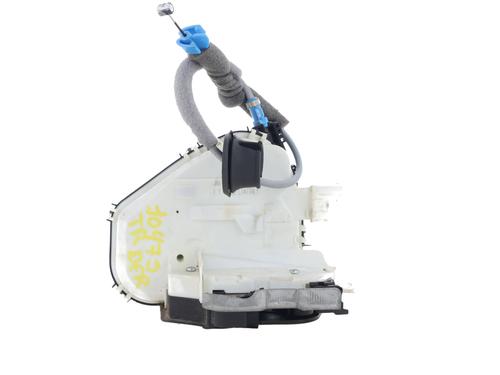 Serratura posteriore destra AUDI Q2 (GAB, GAG) 35 TDI quattro (150 hp) 30808668