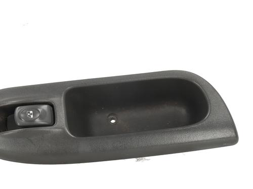 Used Right front window switch RENAULT MEGANE Scenic (JA0/1_) 1.9 D (JA0J) (64 hp) 31670616