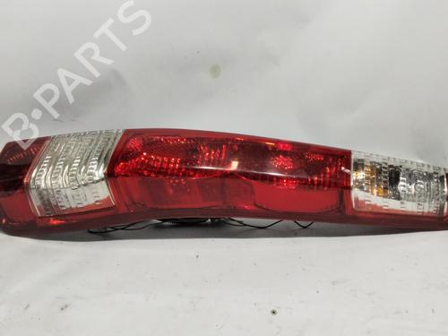 Piloto trasero derecho Piloto trasero derecho HONDA CR-V II (RD_) 2.2 CTDi (RD9) (140 hp) 37459765 37459765