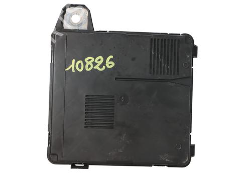 fuse-box-renault-scenic-ii-jm01_-2003-2004-2005-2006-2007-2008-2009-2010-32078073 main image