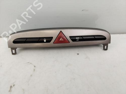 Used Warning switch PEUGEOT 308 I (4A_, 4C_) [2007-2016]  23225075