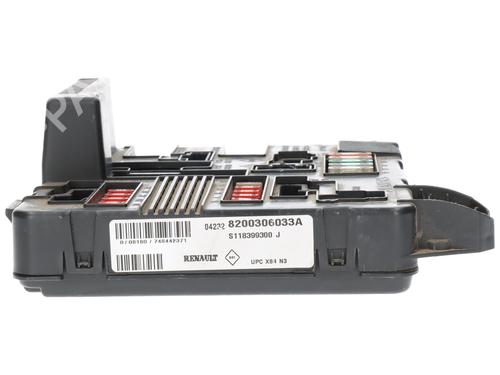 Fuse box RENAULT MEGANE II Saloon (LM0/1_) 1.9 dCi (LM0G, LM1G, LM2C) | BP29932806E1