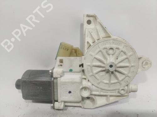 Rudehejsemotor bagstkærm højre MERCEDES-BENZ R-CLASS (W251, V251) [2005-2017]  23072165