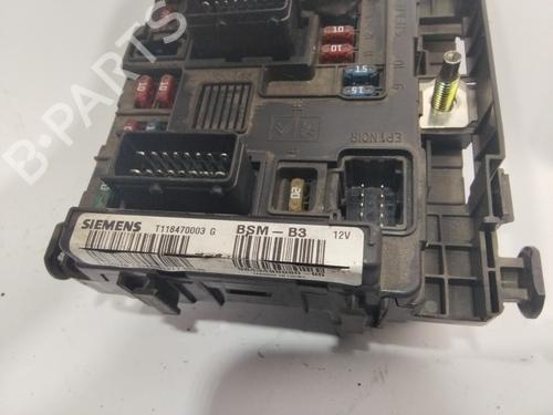 Fuse box CITROËN C5 I (DC_)  | BP21661855E1 