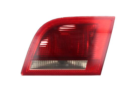 Feu arrière droit AUDI A3 (8P1) [2003-2013]  30661629