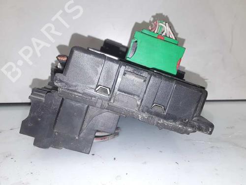 Fuse box CITROËN C5 I (DC_) 2.0 HDi (DCRHZB, DCRHZE) | BP8577343E1 
