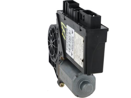 Motor do elevador de vidro frente esquerdo AUDI A4 B6 (8E2) 1.8 T | BP29834594E21