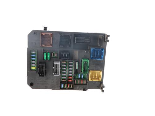 Used Fuse box CITROËN C4 Picasso II [2013-2026]  31604120