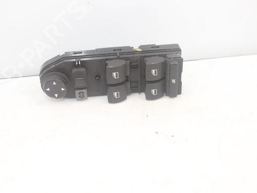 Used Left front window switch BMW 5 (E60) [2001-2010]  17148493