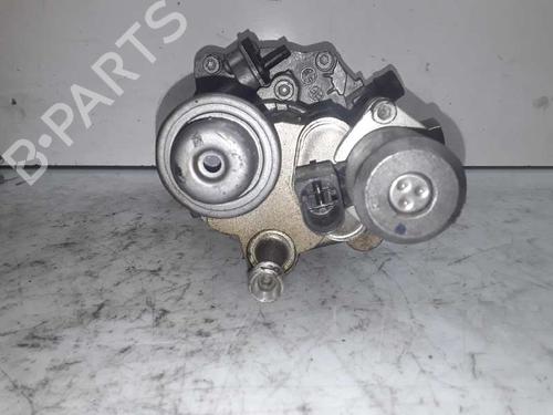 Used Vacuum pump BMW X6 (E71, E72) xDrive 35 i (306 hp) 8572324