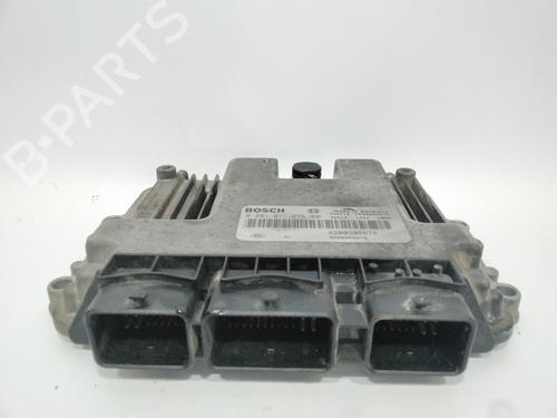 Computer motormanagement RENAULT SCÉNIC II (JM0/1_) 1.5 dCi (JM0F) (82 hp) 10635060