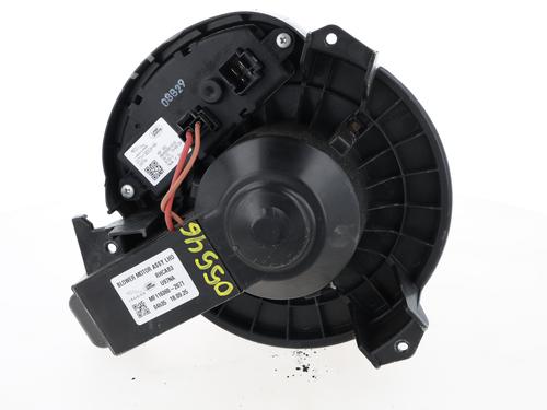 Heater blower motor LAND ROVER RANGE ROVER VELAR (L560) | BP29625956M62