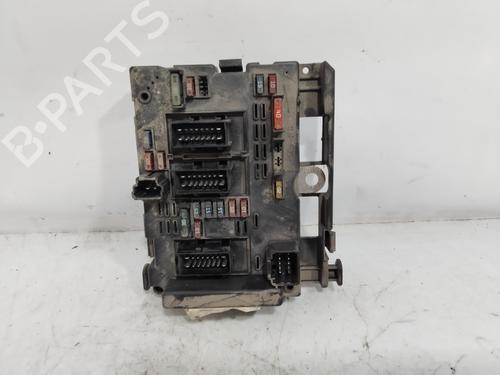 Used Fuse box PEUGEOT 307 (3A/C) [2000-2012]  27470133