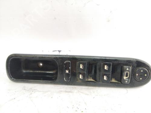 Used Left front window switch PEUGEOT 307 (3A/C) [2000-2012]  24650584