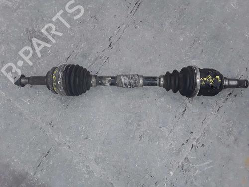 Used Left front driveshaft TOYOTA COROLLA Verso (_E12_) [2001-2007]  9256582