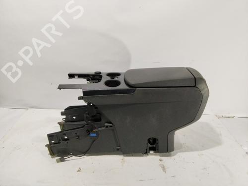 Bracciolo centrale PEUGEOT 3008 I MPV (0U_) 1.6 HDi (109 hp) 31178774