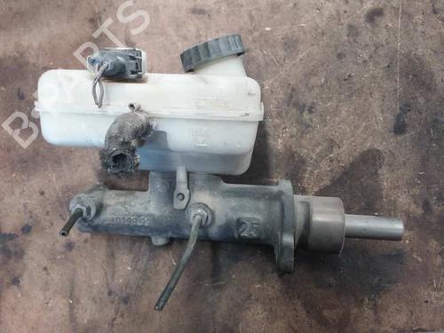 Used Brake master cylinder MERCEDES-BENZ SPRINTER 2-t Van (B901, B902) [1995-2006]  8561191