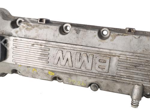 Used Valve cover Valve cover 38049789 38049789