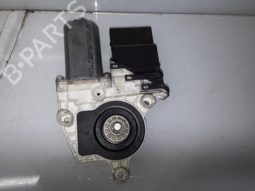 Rudehejsemotor bagstkærm venstre VW GOLF IV (1J1) [1997-2008]  9647164