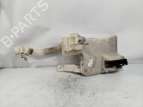 Used Windscreen washer tank PEUGEOT 2008 II (UD_, US_, UY_, UJ_, UR_, UC_) [2019-2025]  25798987