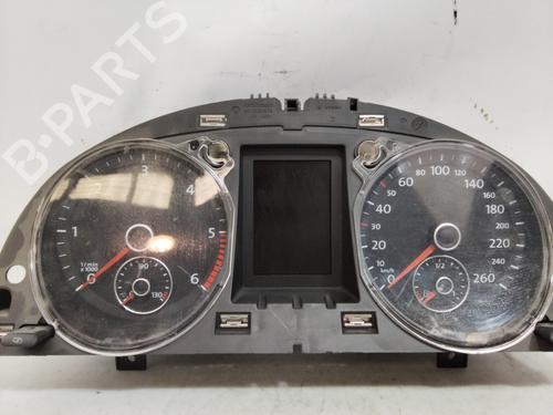 Used Instrument cluster VW PASSAT B6 (3C2) [2005-2010]  26020918