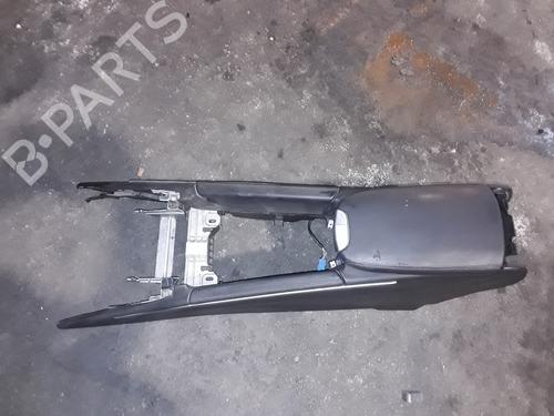 Used Armrest / Center console MERCEDES-BENZ M-CLASS (W164) [2005-2012]  11090909