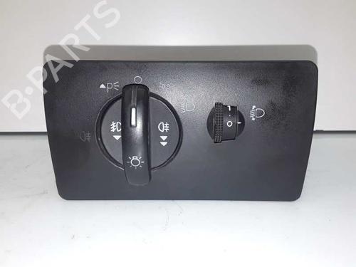 Used Headlight switch FORD MONDEO III (B5Y) [2000-2007]  8563438