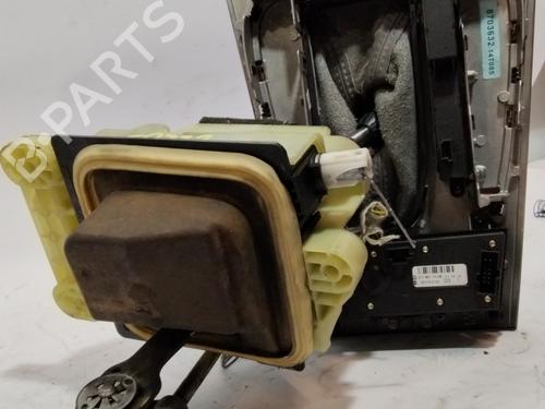 Gear lever MERCEDES-BENZ E-CLASS (W211) E 300 BlueTEC (211.024) | BP28330300M90 