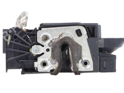 front-left-lock-dacia-sandero-iii-2021-33755013 main image