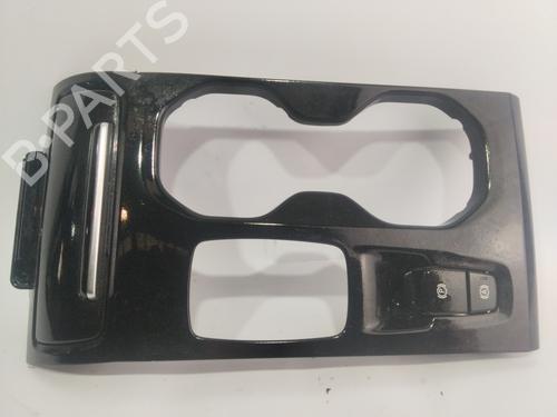 Middle console VOLVO XC40 (536)  | BP29715609I22 