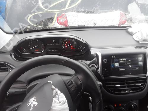 Steering wheel PEUGEOT 208 I (CA_, CC_) 1.2 VTI 82 | BP15879545C49 