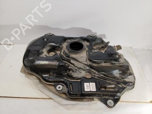 Benzintank Benzintank TOYOTA COROLLA Saloon (_E21_) 1.6 VVTi (ZRE210) (122 hp) 33175602 33175602