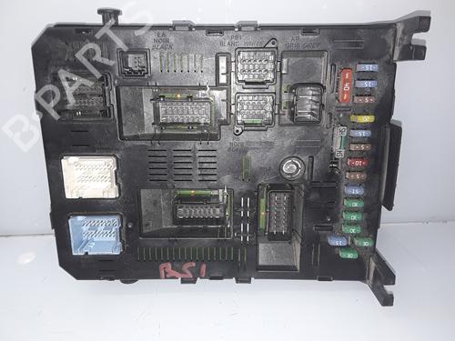 Used Fuse box CITROËN C4 I (LC_) 1.6 HDi (90 hp) 9457641