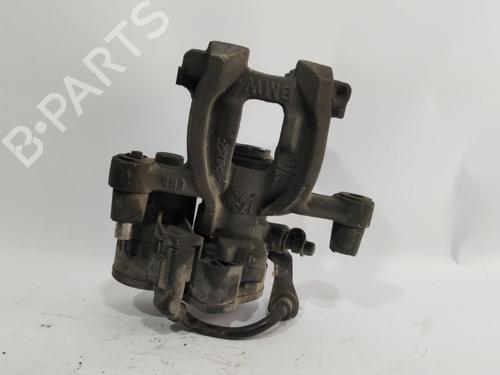 Used Left rear brake caliper BMW 2 Gran Tourer (F46) 218 d (150 hp) 27223269