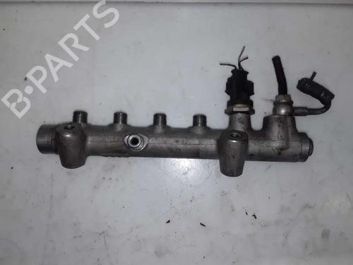 Used Injection rail OPEL ASTRA H (A04) [2004-2014]  8568447