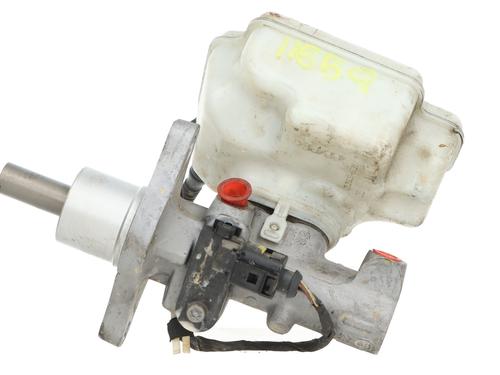 brake-master-cylinder-citroen-c4-picasso-ii-2013-36075361 main image