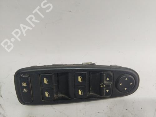 Used Left front window switch CITROËN C4 Grand Picasso I (UA_) 1.6 HDi (109 hp) 24828031