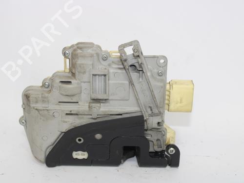 Front left lock VW PASSAT B7 (362) 2.0 TDI | BP11853241C98 