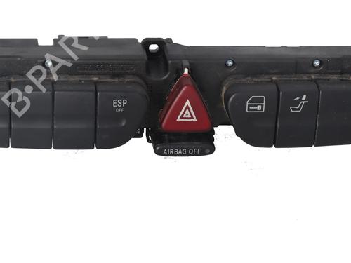 warning-switch-mercedes-benz-c-class-w203-2000-2001-2002-2003-2004-2005-2006-2007-36409514 main image