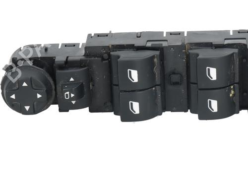 Used Left front window switch PEUGEOT 3008 II SUV (MC_, MR_, MJ_, M4_) [2016-2026]  31914973