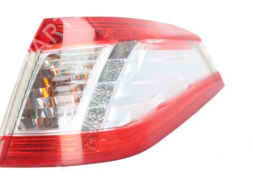Right taillight PEUGEOT 508 SW I (8E_) 2.0 BlueHDi 180 | BP31087358C35