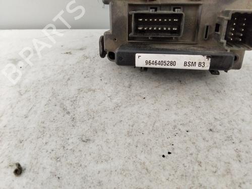 Fuse box PEUGEOT 307 Break (3E) 2.0 | BP19075297E1 
